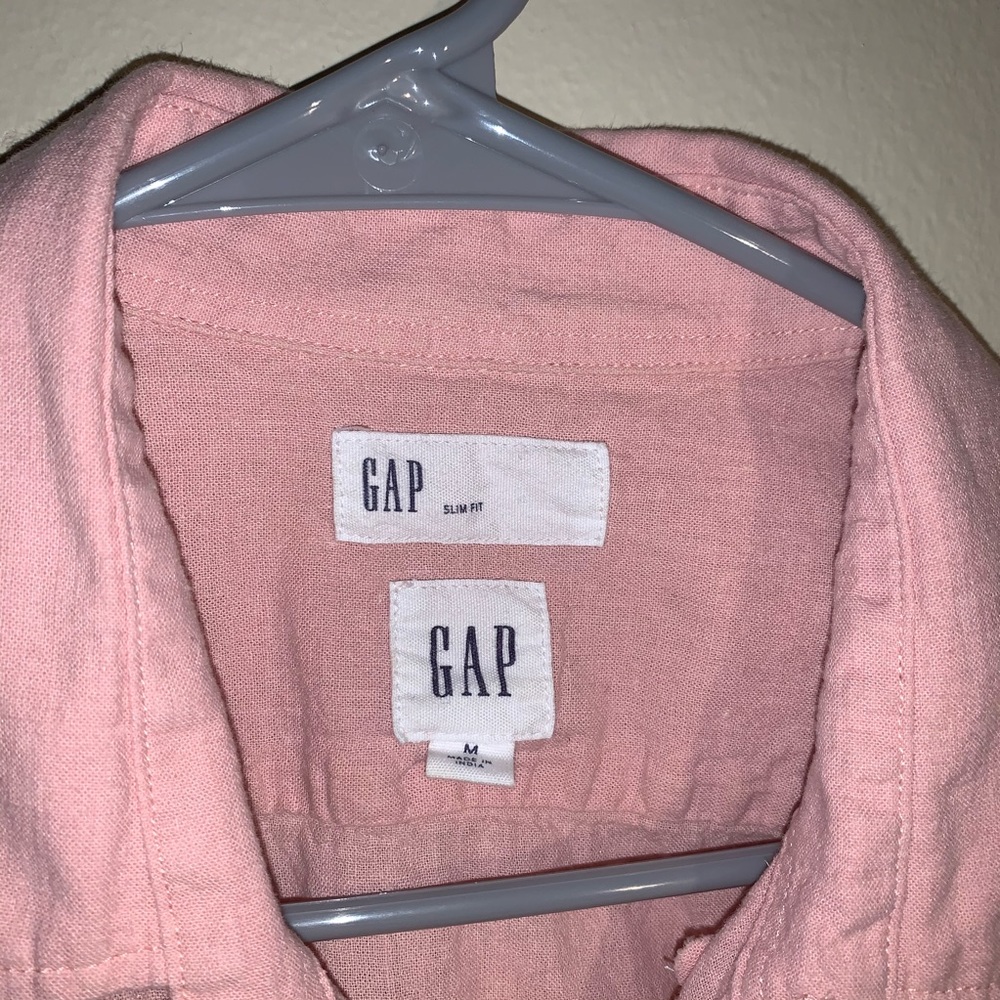 Gap Slim Fit Pink Linen button down short sleeve